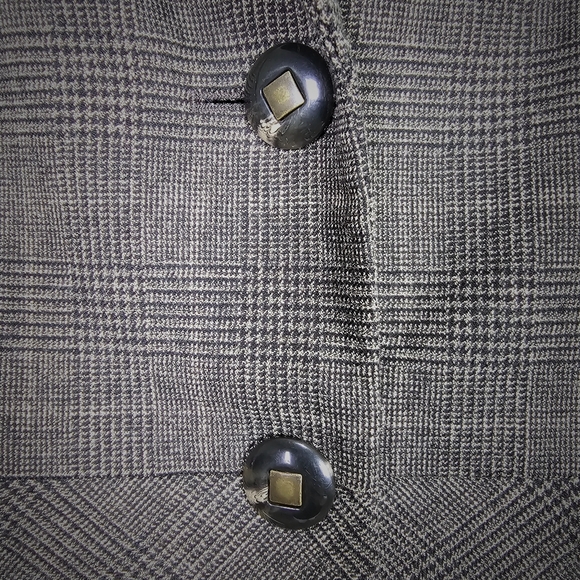 Antonio Melani Women's BlazerJacket. - Picture 2 of 12